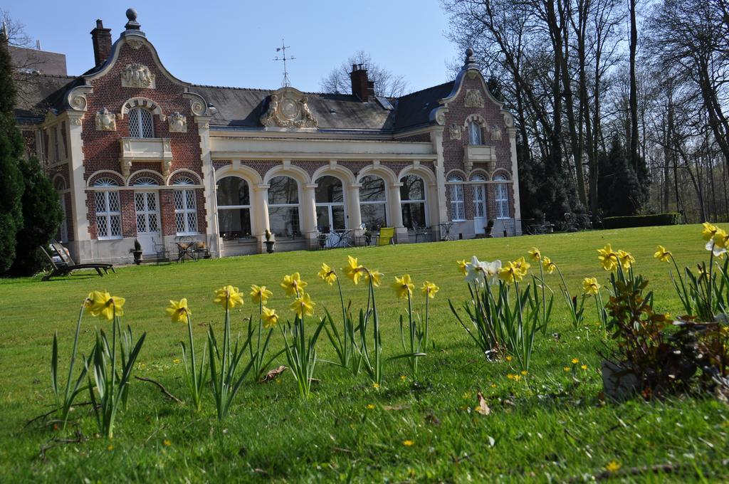 เลอ ชาโต เด ออร์ม โฮเต็ล Bed & Breakfast Lambersart ภายนอก รูปภาพ