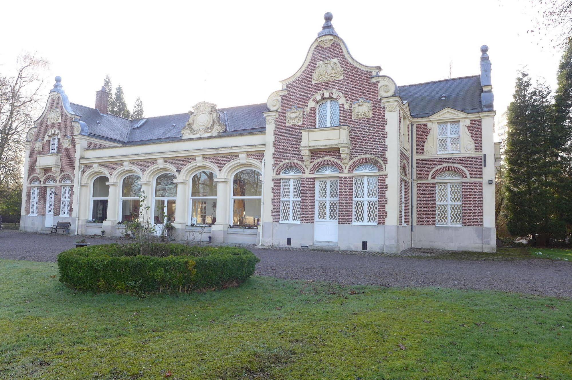 เลอ ชาโต เด ออร์ม โฮเต็ล Bed & Breakfast Lambersart ภายนอก รูปภาพ