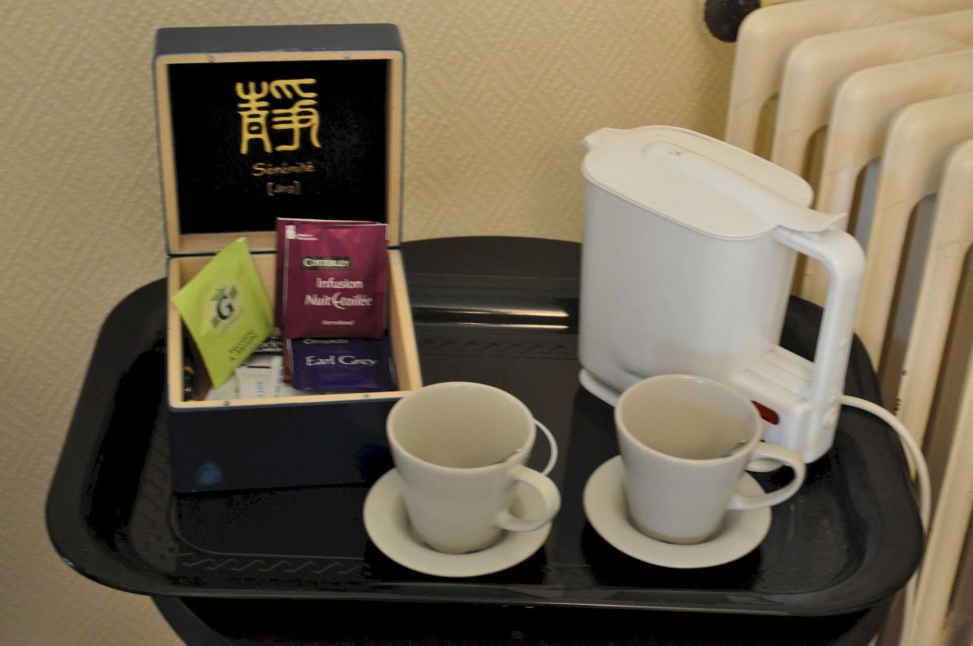 เลอ ชาโต เด ออร์ม โฮเต็ล Bed & Breakfast Lambersart ภายนอก รูปภาพ
