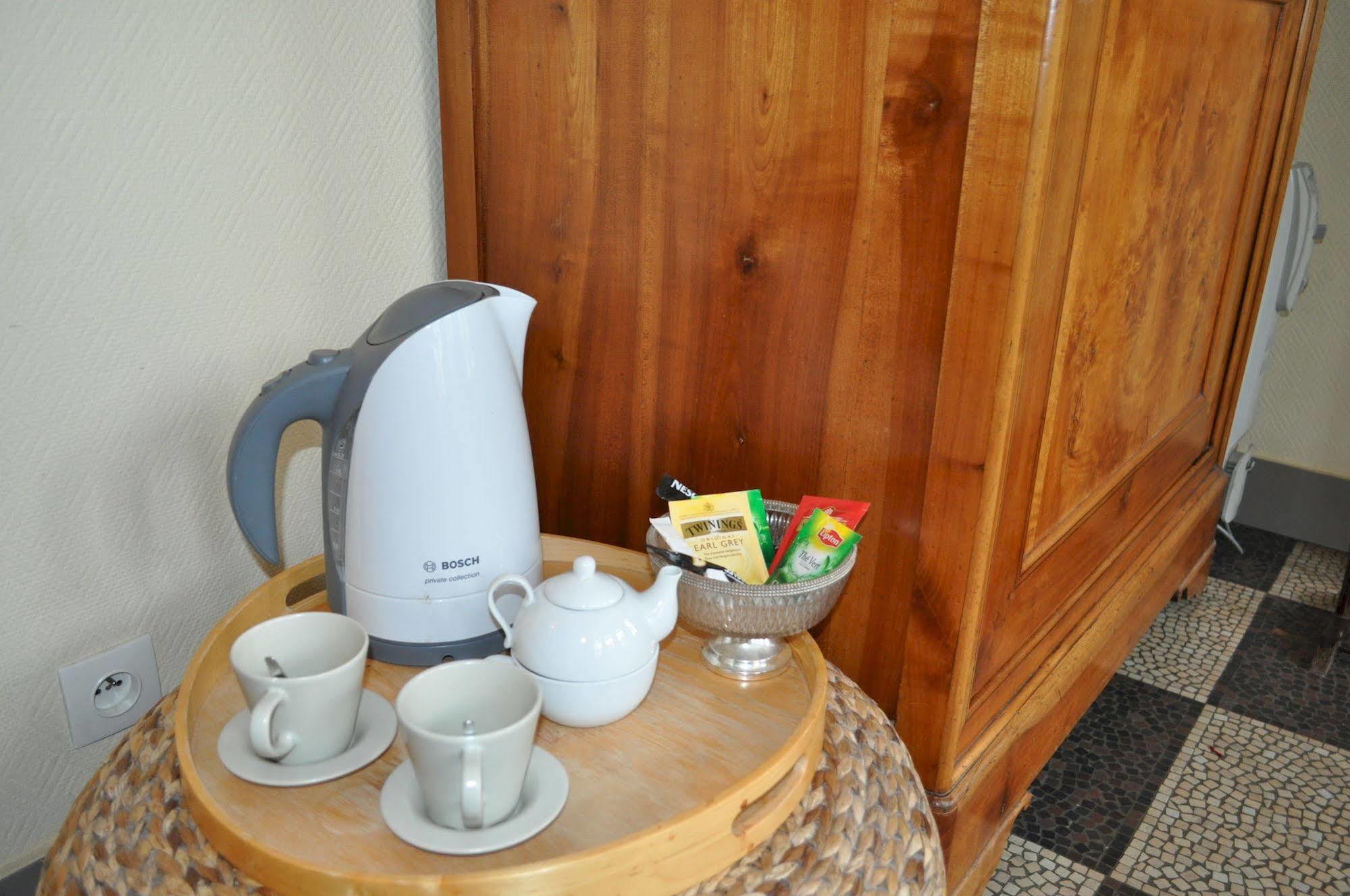 เลอ ชาโต เด ออร์ม โฮเต็ล Bed & Breakfast Lambersart ภายนอก รูปภาพ